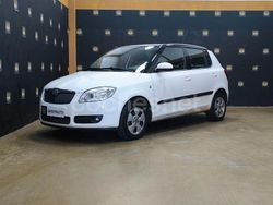 Blanco Usado 2009 Skoda Fabia Utilitario | 6490 € (Buen precio)