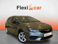 Verde Usado 2021 Opel Astra Business Familiar | 9990 € (Super precio)