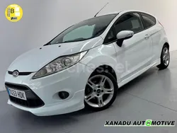 Blanco Usado 2011 Ford Fiesta Sport Utilitario | 5990 € (Precio justo)