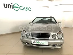 Gris / plata Usado 2000 Mercedes CLK230 Avantgarde Descapotable | 8900 € (Caro)
