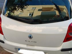 Blanco Usado 2008 Renault Clio II Authentique Berlina | 3600 € (Precio justo)