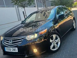 Negro Usado 2009 Honda Accord Executive Berlina | 5995 € (Precio justo)