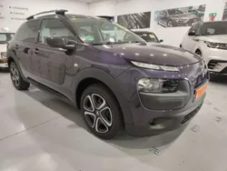 Burdeos Usado 2016 Citroën C4 Cactus Feel Utilitario | 9499 € (Precio justo)