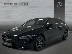 Negro cosmos Usado 2024 Mercedes CLA200 Shooting Brake AMG line Familiar | 36.500 € (Precio justo)