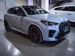Gris / plata Usado 2025 BMW X2 Comfort Edition SUV | 52.500 €