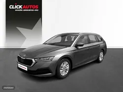 Gris / plata Usado 2023 Skoda Octavia Ambition Familiar | 25.200 € (Precio justo)