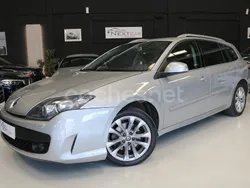Gris / plata Usado 2010 Renault Laguna III Dynamique Familiar | 5500 € (Un poco caro)
