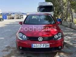 Rojo Usado 2004 VW Golf IV Highline Berlina | 3600 € (Precio justo)