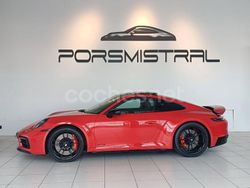 Rojo Nuevo 2025 Porsche 911 Carrera 4 GTS Coupe | 204.000 € (Super precio)