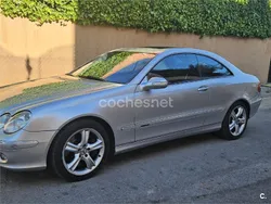 Gris / plata Usado 2004 Mercedes CLK500 Avantgarde Coupe | 10.500 € (Caro)