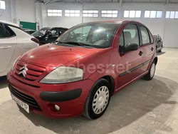 Rojo Usado 2007 Citroën C3 Exclusive Utilitario | 2999 € (Precio justo)