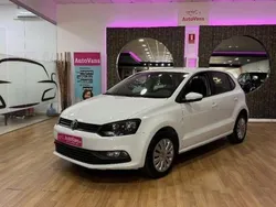Blanco Usado 2016 VW Polo Comfortline Utilitario | 10.495 € (Un poco caro)