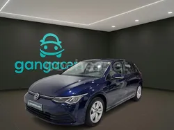 Azul Usado 2021 VW Golf VIII Life Familiar | 16.990 € (Buen precio)