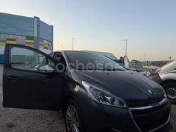 Negro Usado 2017 Peugeot 208 Allure Utilitario | 7300 € (Precio justo)