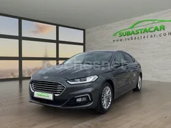 Gris / plata Usado 2021 Ford Mondeo Titanium Berlina | 19.700 € (Precio justo)