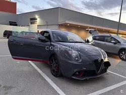 Gris / plata Usado 2018 Alfa Romeo MiTo Veloce Utilitario | 18.900 €