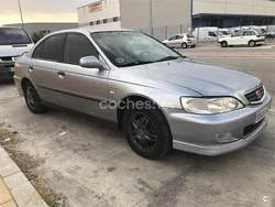Gris / plata Usado 2001 Honda Accord LS Berlina | 3500 €
