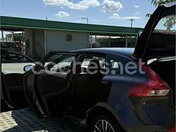 Negro Usado 2016 Volvo V40 R-Design Momentum Familiar | 11.000 € (Super precio)