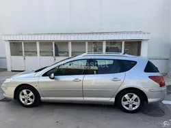 Gris / plata Usado 2008 Peugeot 407 Premium Berlina | 3900 € (Precio justo)