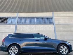 Azul Usado 2022 Volvo V60 Momentum Familiar | 22.990 € (Buen precio)