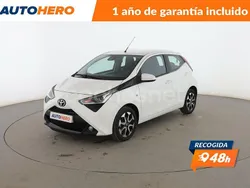 Blanco Usado 2021 Toyota Aygo X-play Utilitario | 11.399 € (Precio justo)