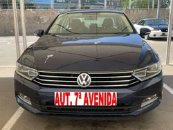 Azul Usado 2017 VW Passat Berlina | 11.200 € (Super precio)