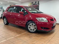 Rojo Usado 2008 Toyota Auris Berlina | 4990 € (Un poco caro)