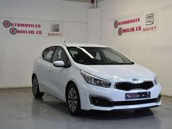 Blanco Usado 2015 Kia Ceed GT Utilitario | 10.900 € (Un poco caro)