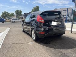 Negro Usado 2011 Ford Fiesta Sport Utilitario | 5800 € (Un poco caro)