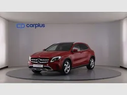 Rojo Usado 2019 Mercedes GLA180 SUV | 20.690 € (Precio justo)