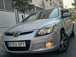 Gris / plata Usado 2009 Hyundai i30 Comfort Berlina | 6600 € (Precio justo)