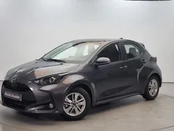 Gris / plateado Usado 2023 Mazda 2 Berlina | 20.990 € (Precio justo)