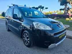 Negro Usado 2010 Peugeot Partner Tepee Outdoor Monovolumen | 7900 € (Precio justo)