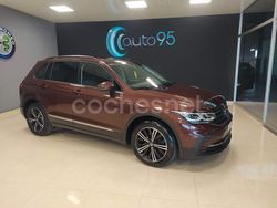 Granate Usado 2021 VW Tiguan Life SUV | 26.800 € (Un poco caro)