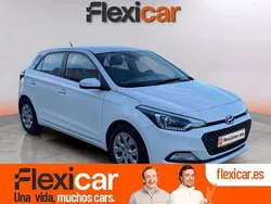 Blanco Usado 2017 Hyundai i20 Utilitario | 8990 € (Buen precio)