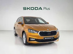 Naranja Usado 2024 Skoda Fabia Utilitario | 18.900 € (Precio justo)
