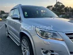 Gris / plata Usado 2011 VW Tiguan R-line SUV | 13.000 € (Caro)