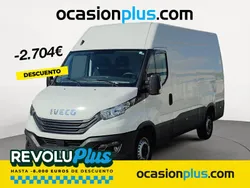 Blanco Usado 2023 Iveco Daily Berlina | 29.750 € (Precio justo)