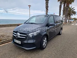 Gris / plata Usado 2021 Mercedes V220 Avantgarde Monovolumen | 43.900 € (Buen precio)