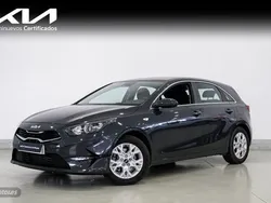 Varios colores Usado 2023 Kia Ceed Berlina | 19.900 € (Un poco caro)