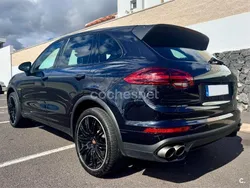 Negro Usado 2015 Porsche Cayenne S E-Hybrid SUV | 49.000 €