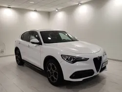 Blanco Usado 2022 Alfa Romeo Stelvio Sprint SUV | 30.900 € (Un poco caro)