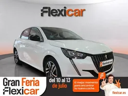 Blanco Usado 2022 Peugeot 208 Allure Utilitario | 15.490 € (Precio justo)