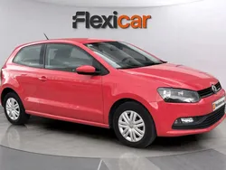 Rojo Usado 2016 VW Polo Berlina | 9980 € (Super precio)