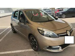 Beige Usado 2015 Renault Scénic III Bose Edition Monovolumen | 10.970 € (Un poco caro)