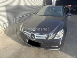 Azul Usado 2009 Mercedes E350 Elegance Coupe | 14.500 € (Precio justo)