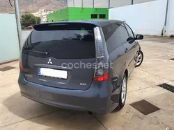 Gris / plata Usado 2006 Mitsubishi Grandis Instyle Monovolumen | 4400 € (Buen precio)