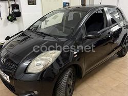 Negro Usado 2007 Toyota Yaris Berlina | 4600 € (Precio justo)