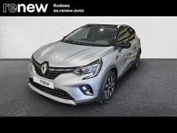 Gris casipea Usado 2024 Renault Captur Techno SUV | 19.900 € (Precio justo)