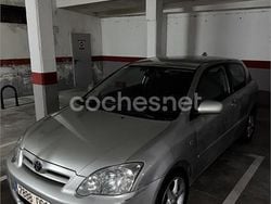 Gris / plata Usado 2005 Toyota Corolla Luna Berlina | 5000 € (Precio justo)